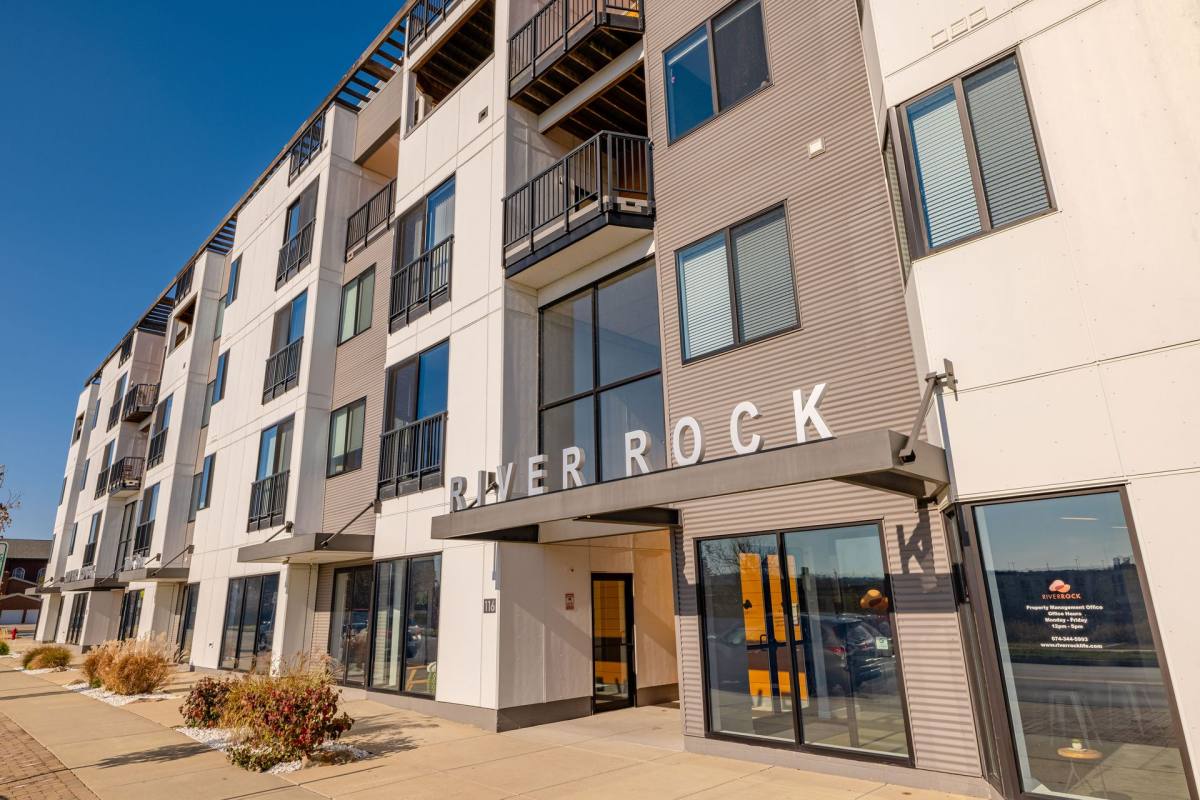 Apartment for rent at 116 W Mishawaka Ave, Mishawaka, IN 46545