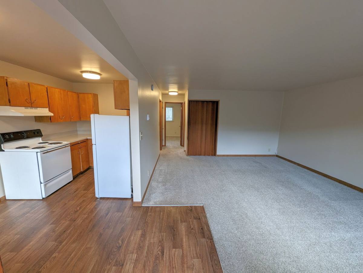 Apartment for rent at 3200 NE 140th St, Seattle, WA 98125