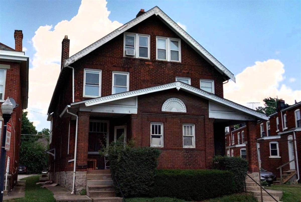 Apartment for rent at 2356 N High St, Columbus, OH 43202