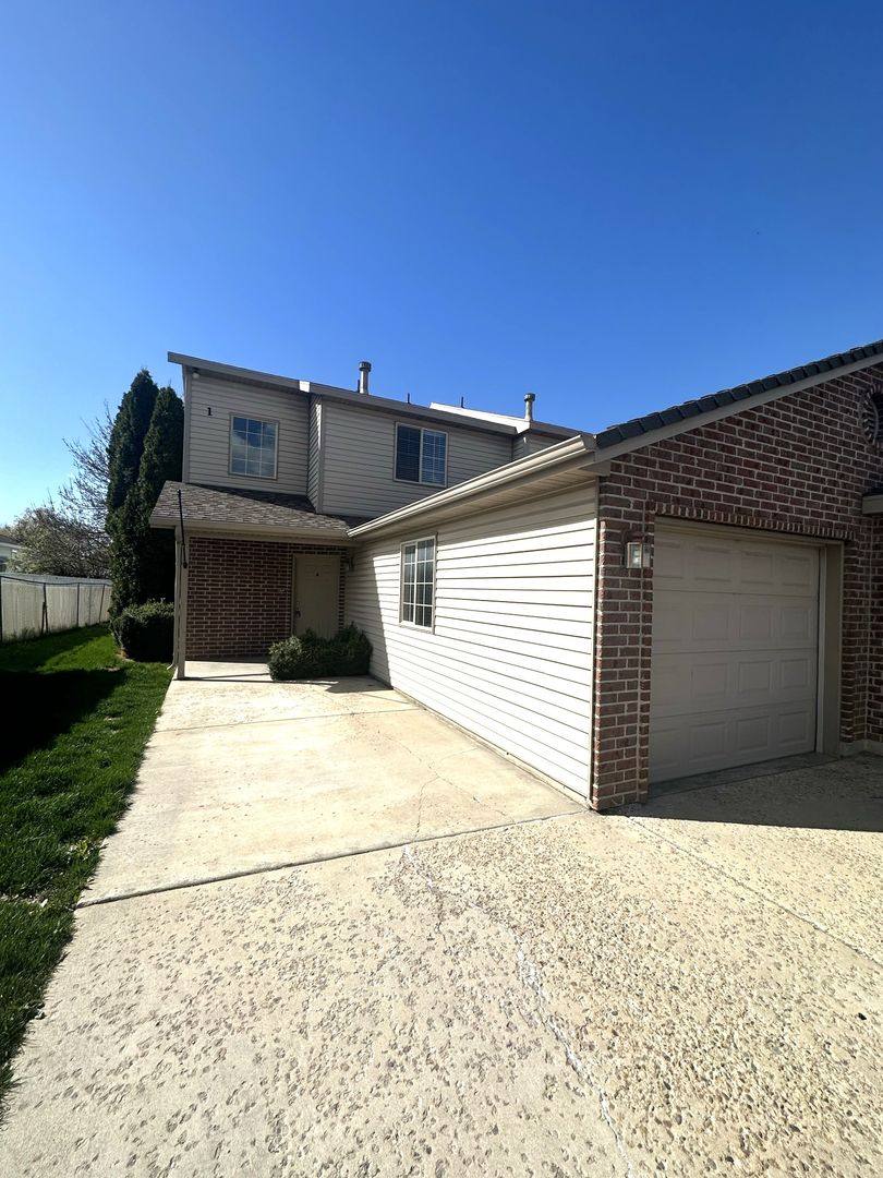 830 S 550 E, Clearfield, UT 84015 Townhouse For Rent
