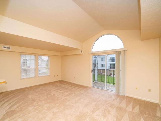 Apartment for rent at 1109 Hidden Lakes Dr #C21, Mishawaka, IN 46544