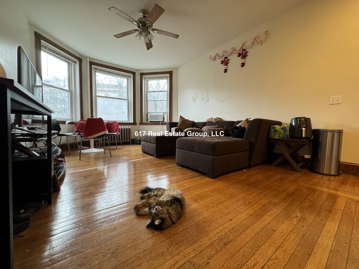 Apartment for rent at 21 Gibbs St #I, Brookline, MA 02446