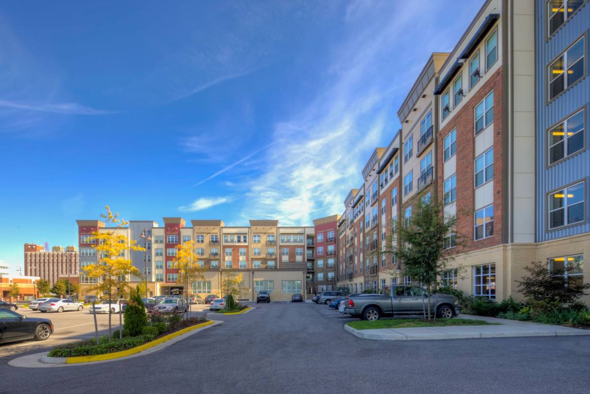 Apartment for rent at 800 Crawford St, Portsmouth, VA 23704