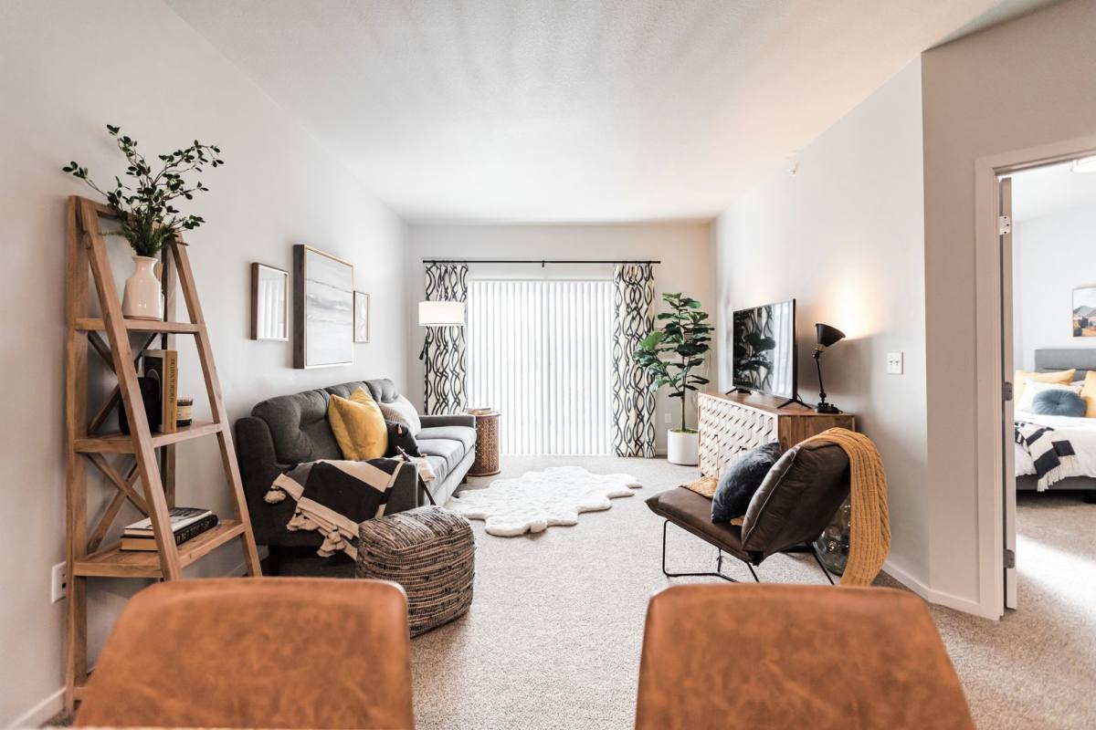 6520 Clarkia Dr NW, Rochester, MN 55901 - Apartment For Rent - Image 4