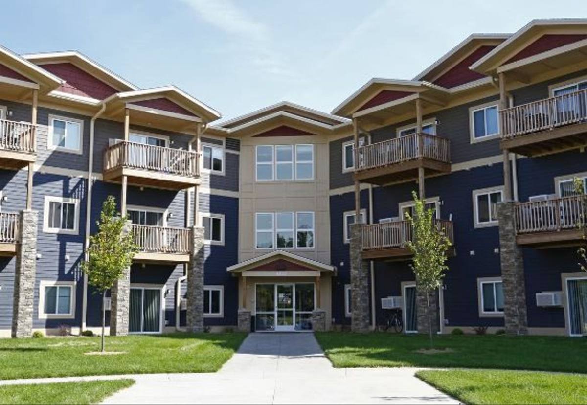 Apartment for rent at Kascade Place, 6520 Clarkia Dr NW, Rochester, MN 55901