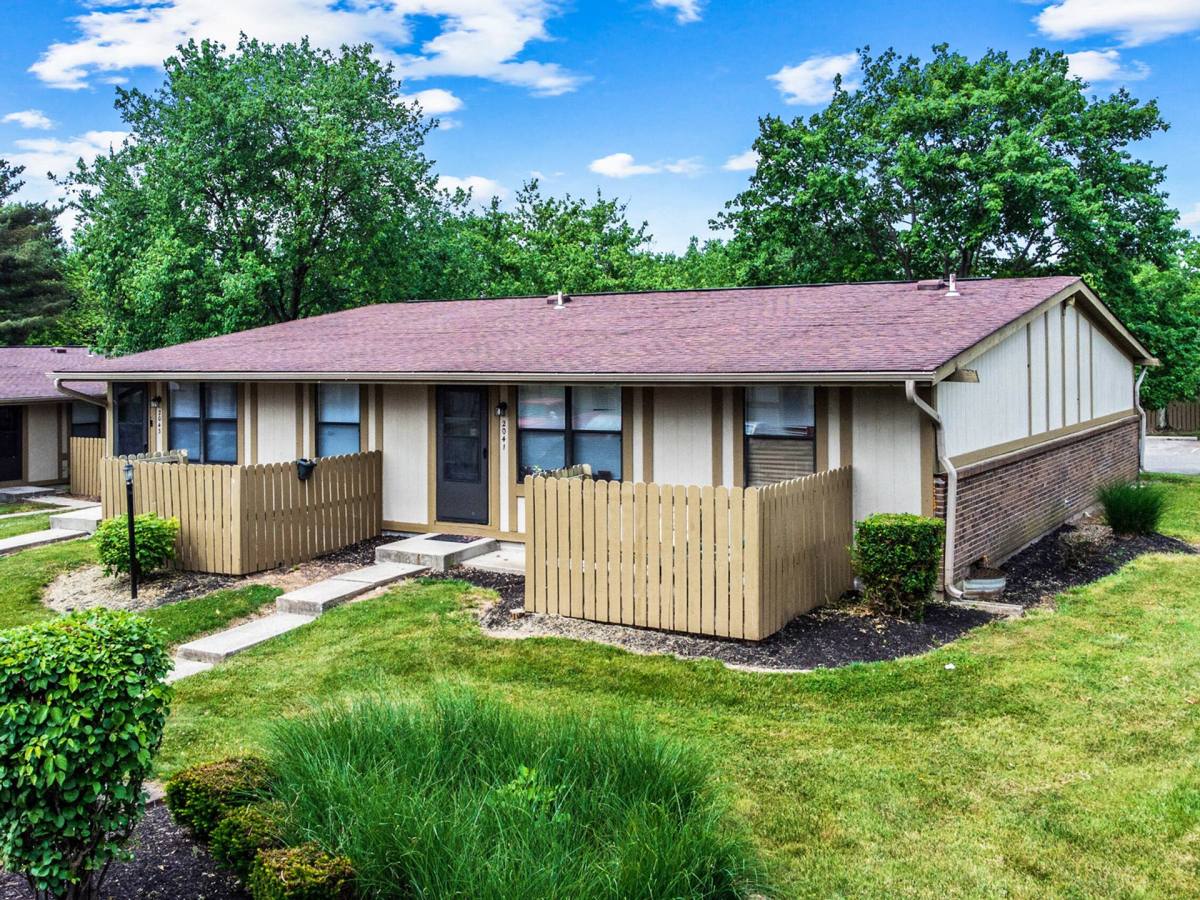 Apartment for rent at 228 Woodgate Court, Johnstown, OH 43031