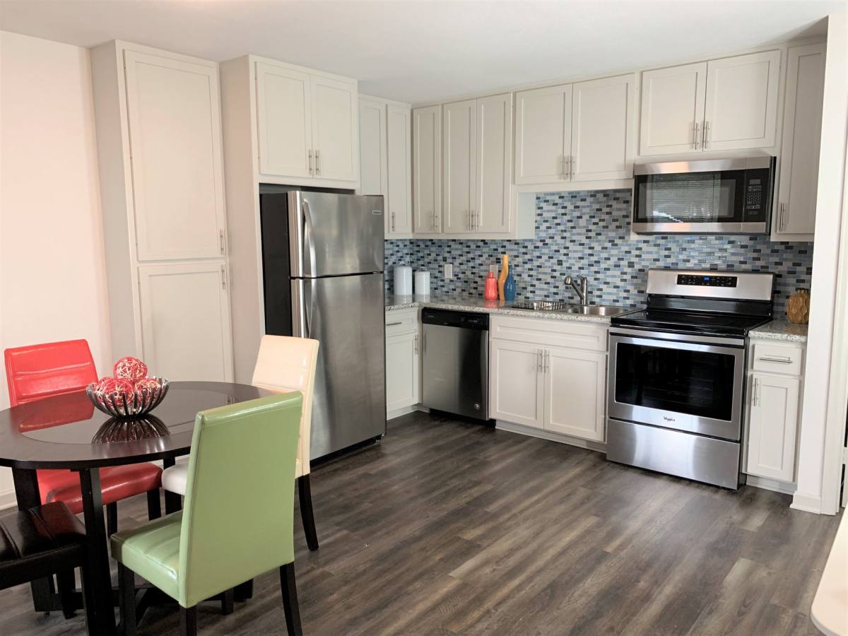 Apartment for rent at 2329 Broadway, Beaumont, TX 77702