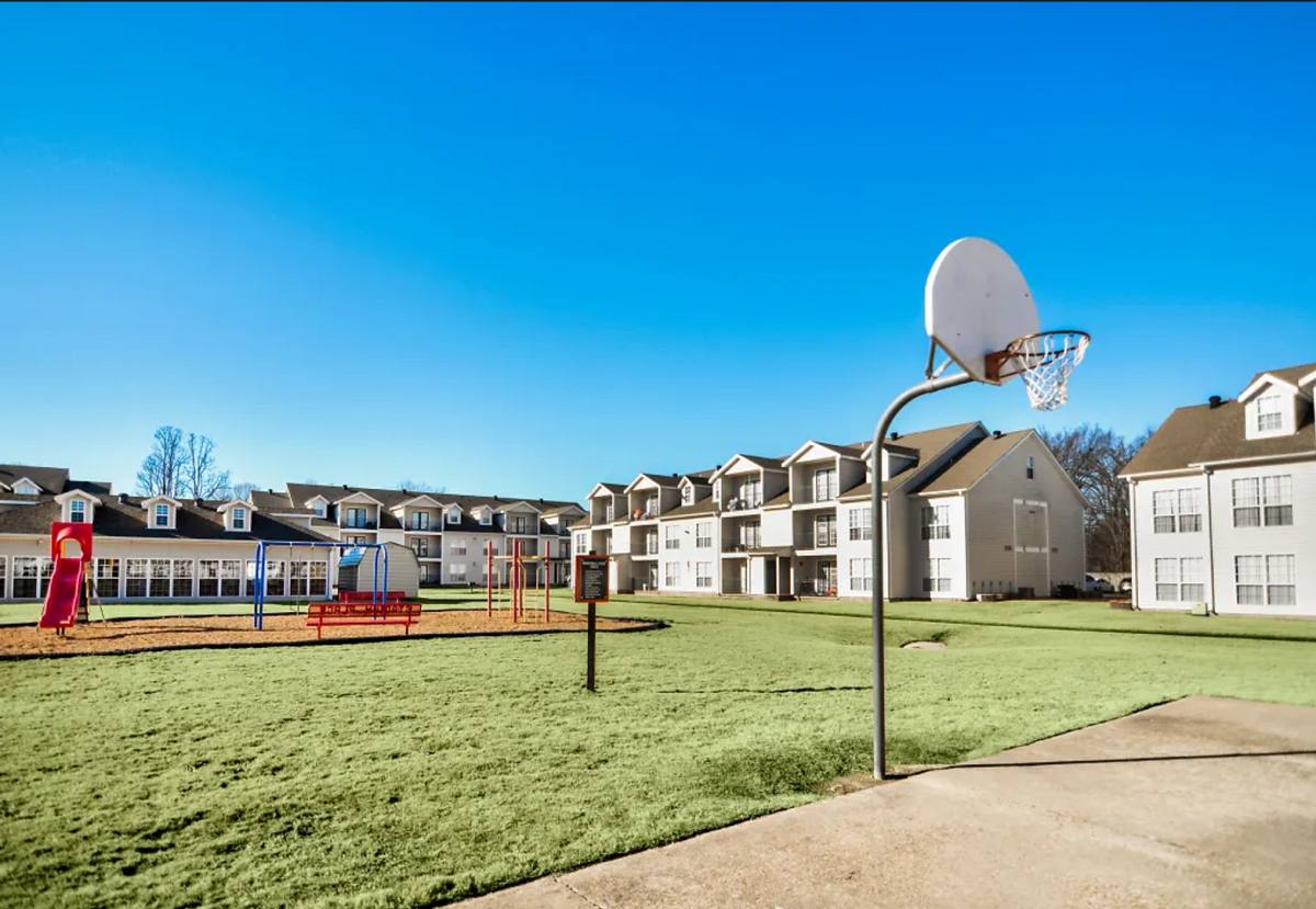 Apartment for rent at 3719 Stadium Blvd, Jonesboro, AR 72404