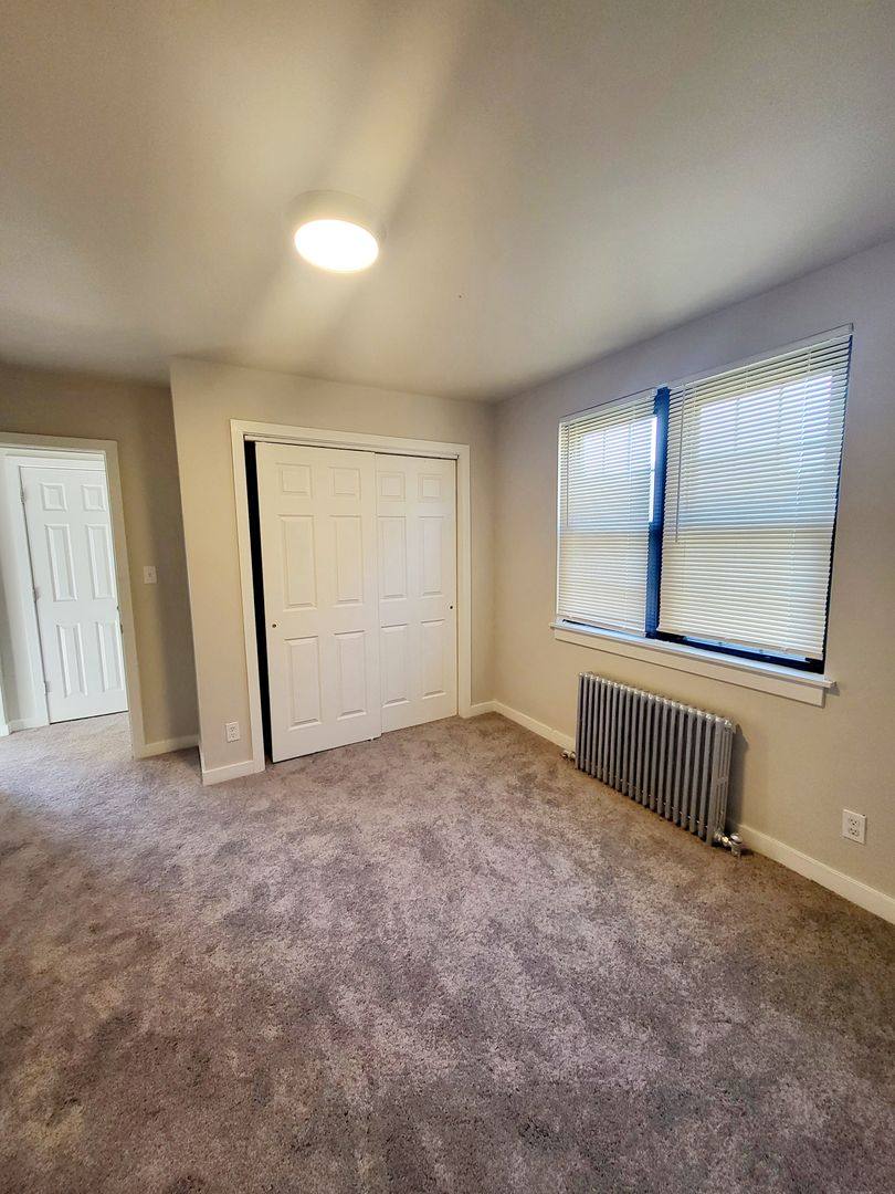 Apartment for rent at 3255 Crescent Dr, Camden, NJ 08104