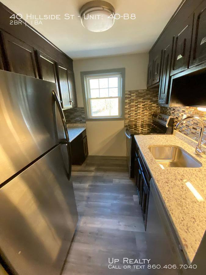 Apartment for rent at 40 Hillside St #40-B8, East Hartford, CT 06108