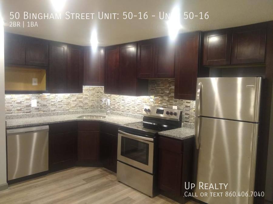 Apartment for rent at 50 Bingham St #50-01, Bristol, CT 06010