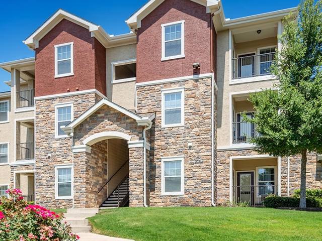 Apartment for rent at 300 S Aw Grimes Blvd #C12, Round Rock, TX 78664