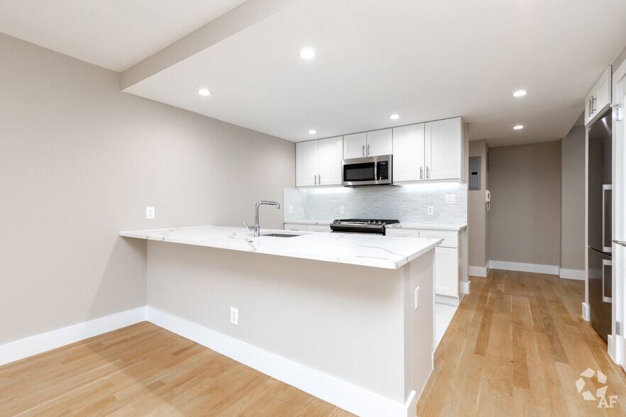 Apartment for rent at 792 Columbus Ave #7OPP, New York, NY 10025