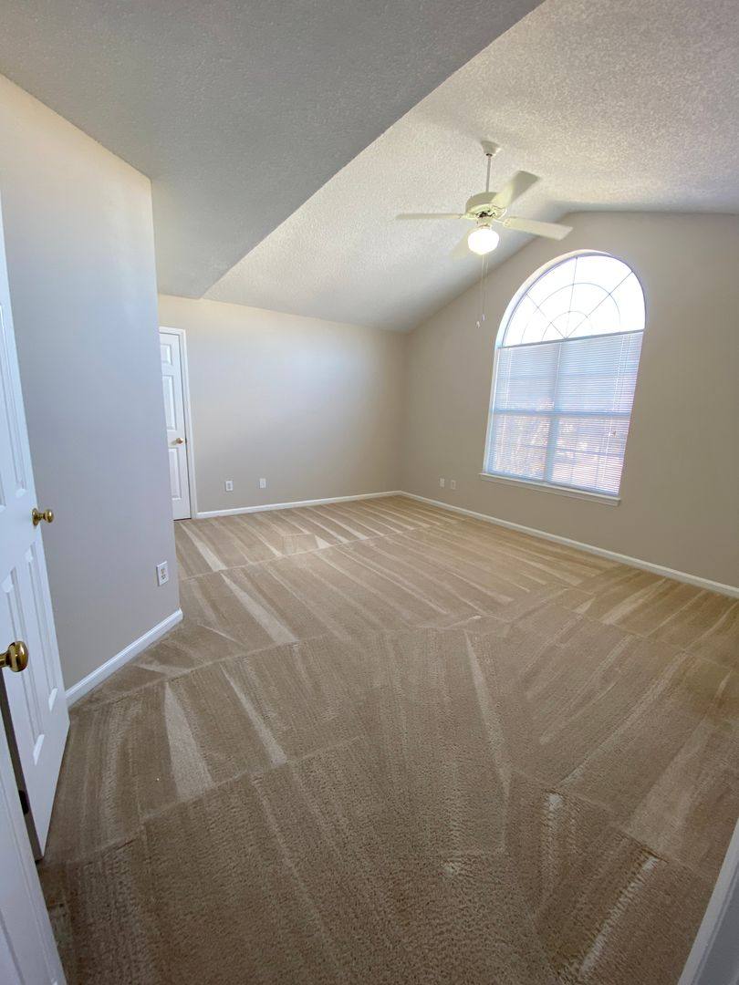 Apartment for rent at 2707 Meridian Dr, Greenville, NC 27834