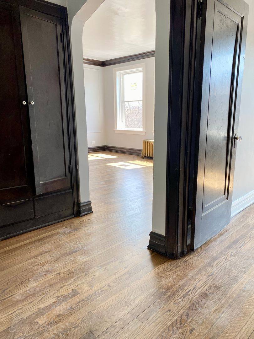 Apartment for rent at 1732-36 E 79th, Chicago, IL 60649