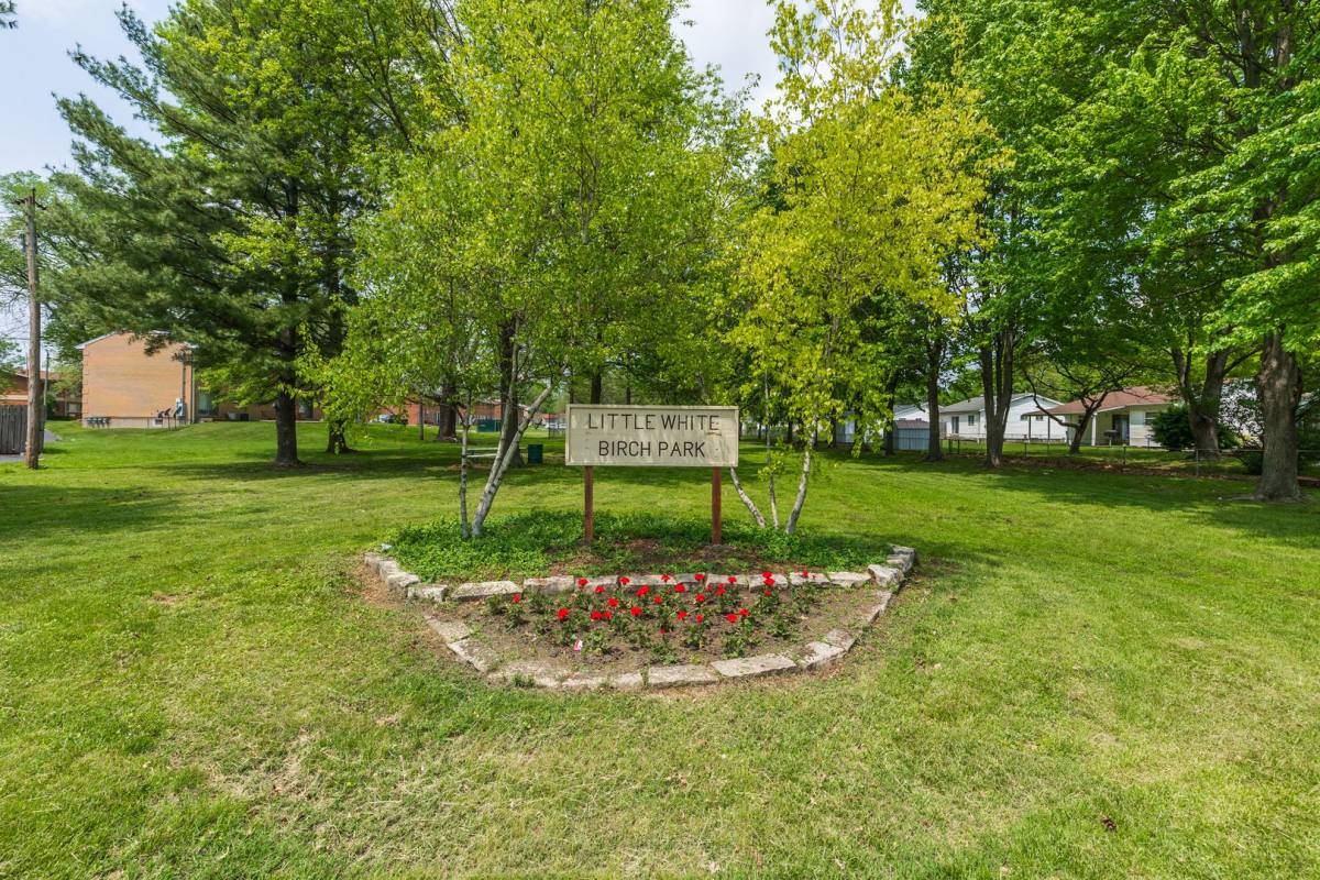 Apartment for rent at 355 Coachway Lane, Hazelwood, MO 63042