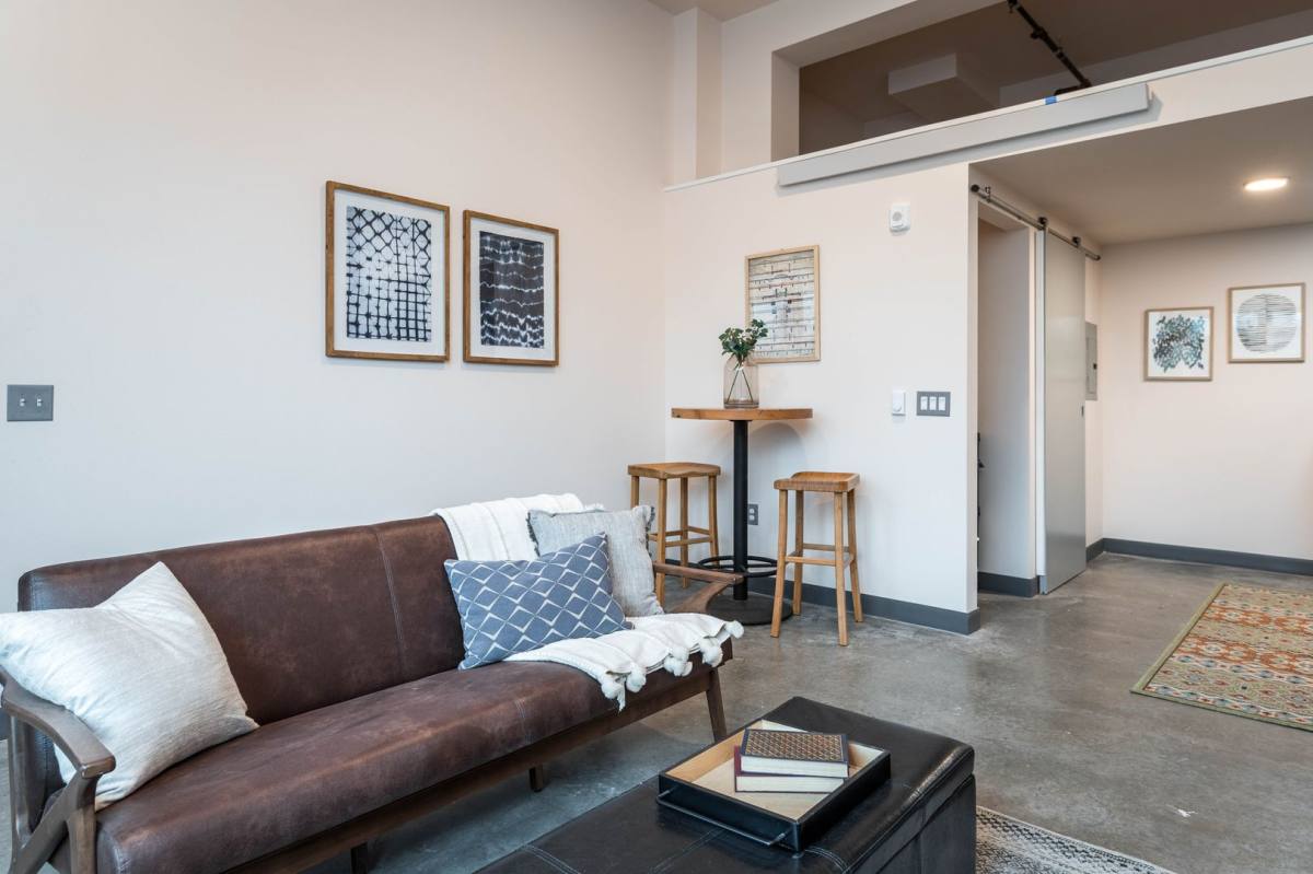 Apartment for rent at 3255 SE 17th Ave, Portland, OR 97202