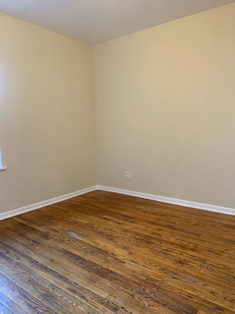 Apartment for rent at 2917-21 W 24th Blvd, Chicago, IL 60623