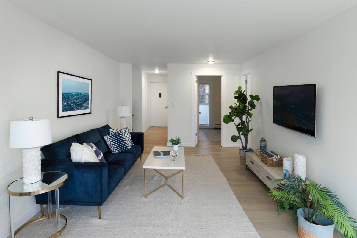 The Larkspur, 1727 Summit Ave, Seattle, WA 98122 - Apartment for Rent - Image 4