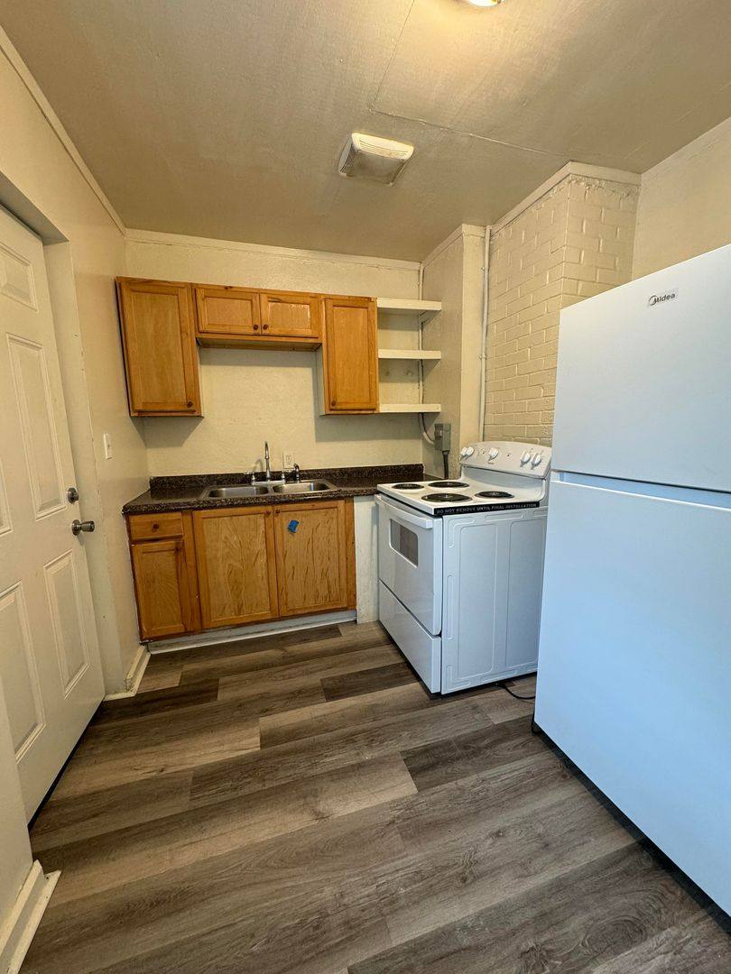 Apartment for rent at 113 Mill St, Chester, SC 29706