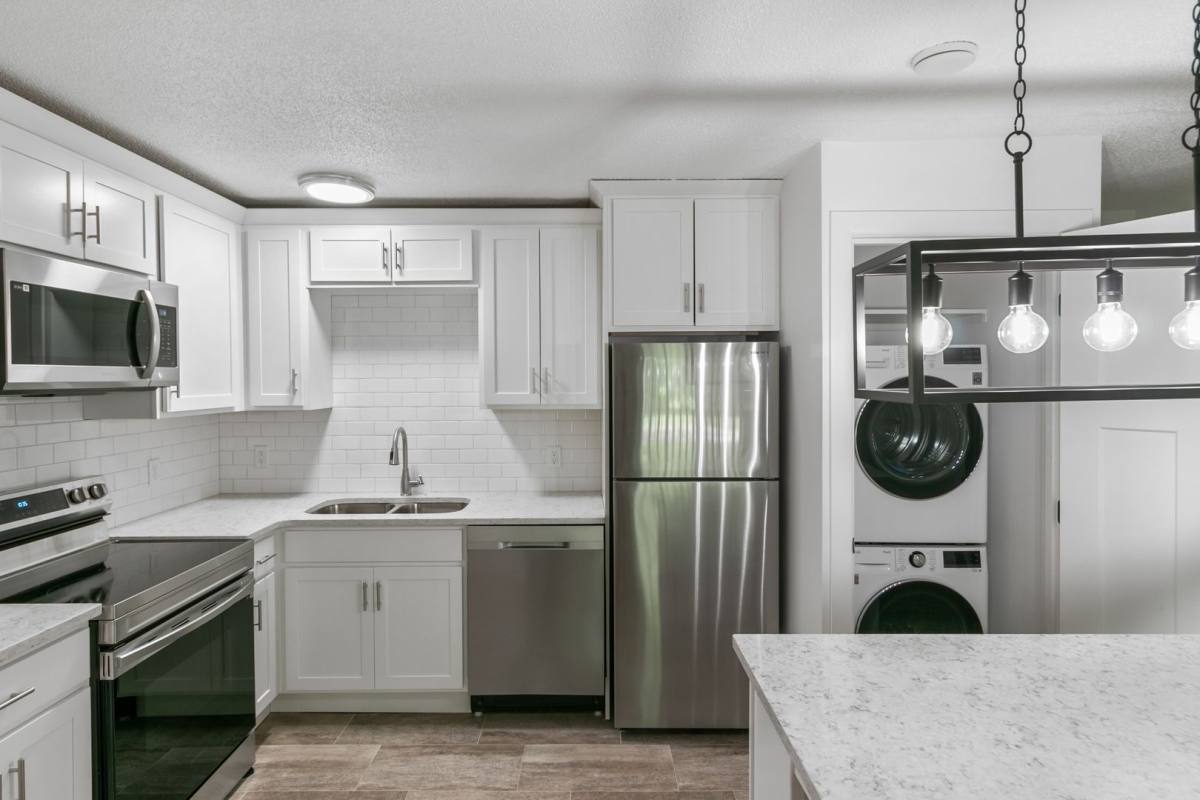 Apartment for rent at 511 Sprague Ave, Kalamazoo, MI 49006