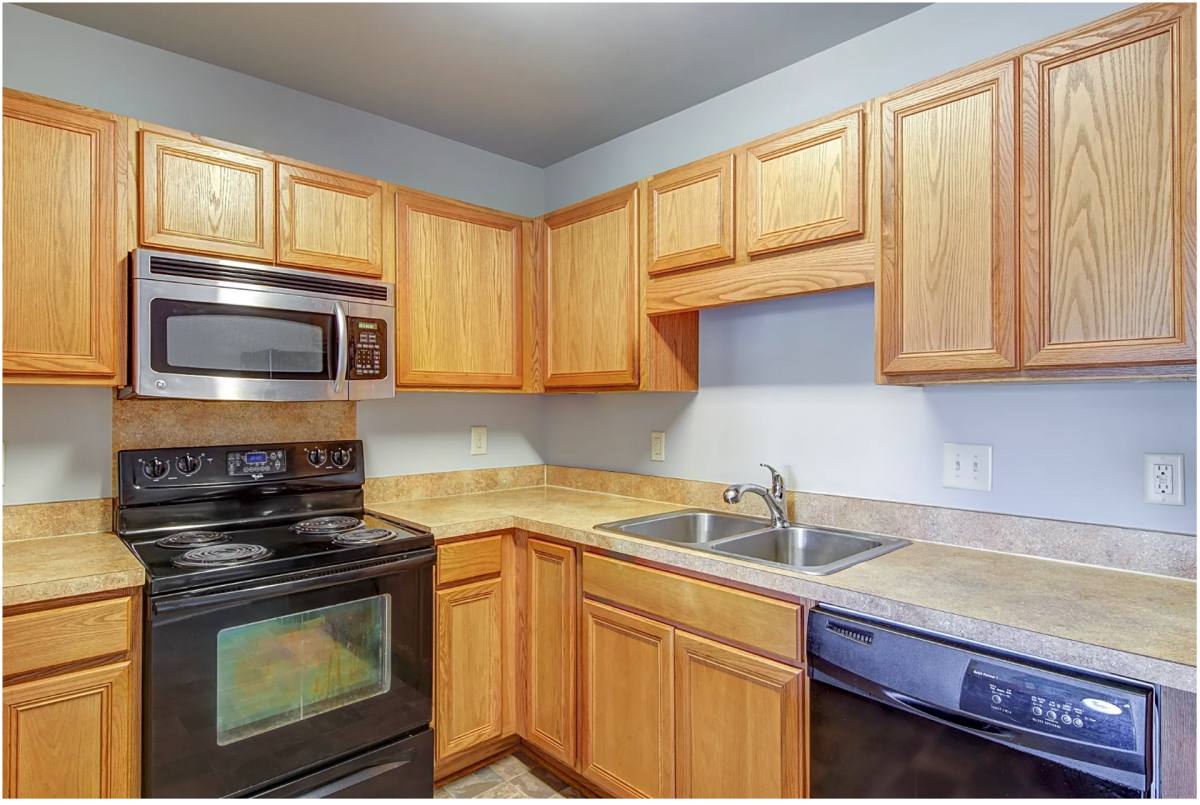 Condo for rent at 825 Farmhurst Dr, Charlotte, NC 28217