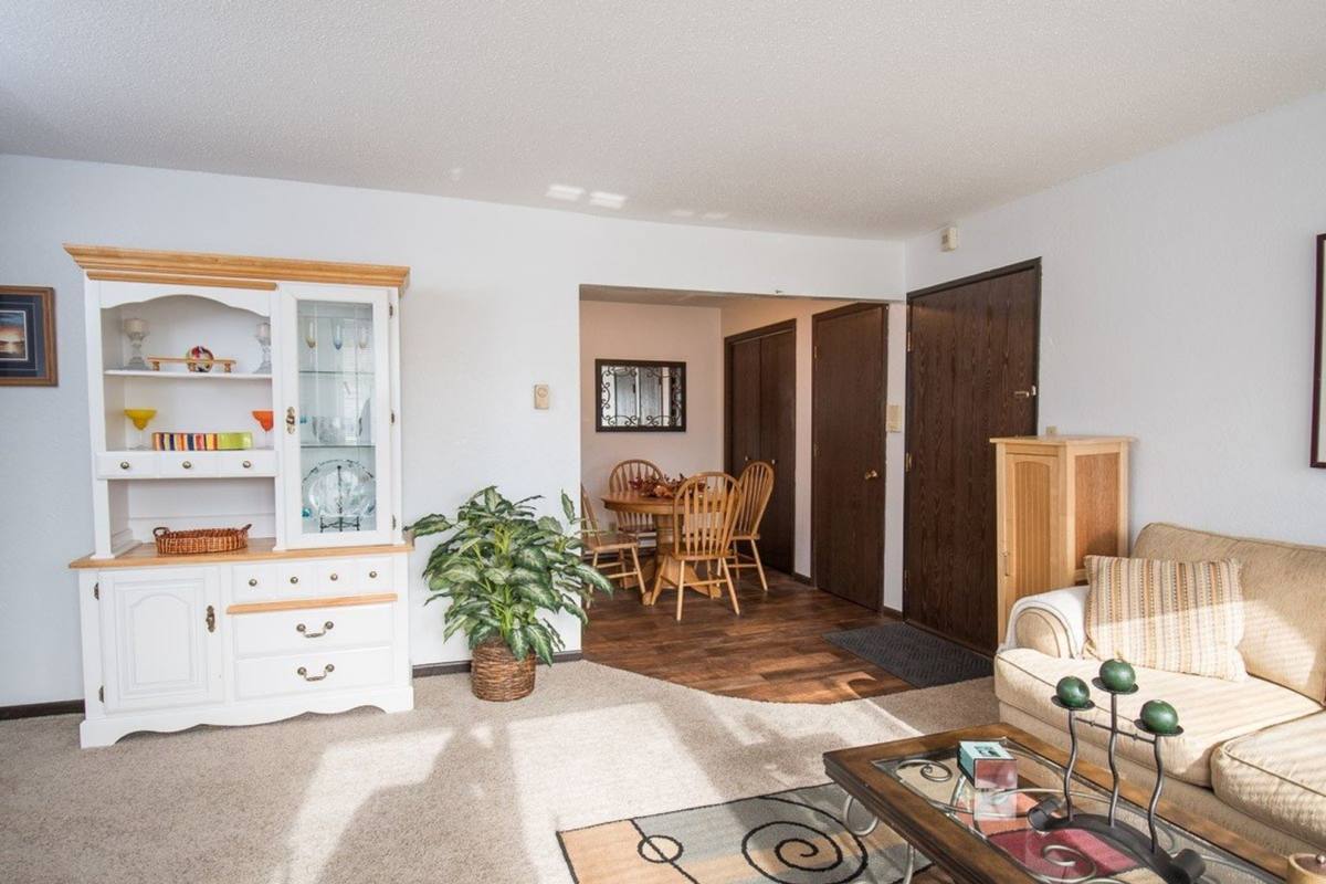 Apartment for rent at 1 Rivercrest Dr, Saint Cloud, MN 56303