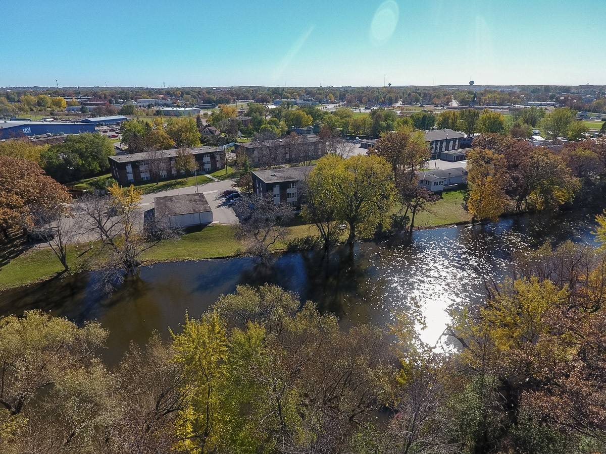 Apartment for rent at 1 Rivercrest Dr, Saint Cloud, MN 56303