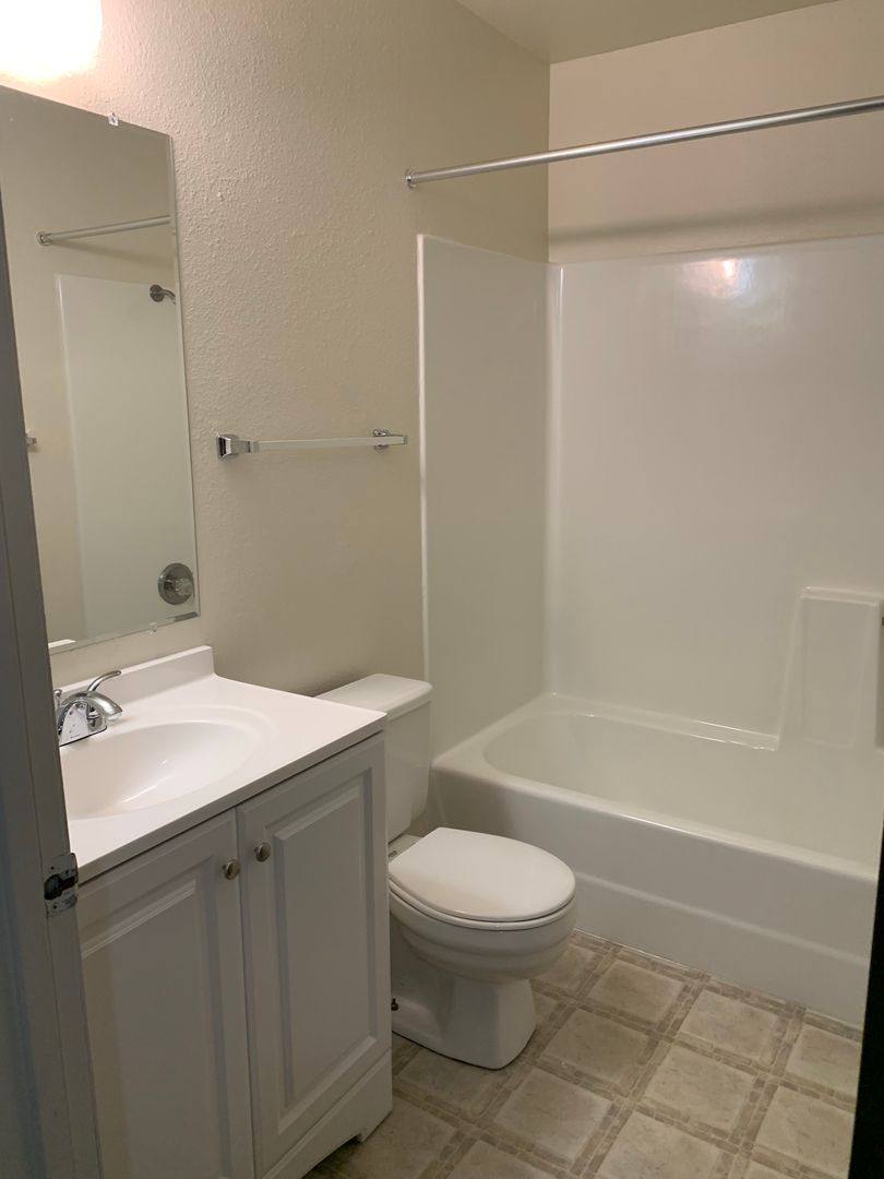 Apartment for rent at 406 Walnut, Chico, CA 95928
