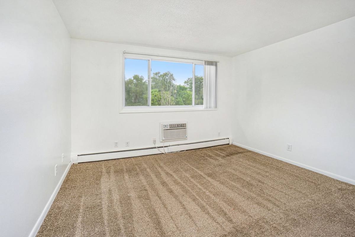 Apartment for rent at 105 N Kendall Ave, Kalamazoo, MI 49006