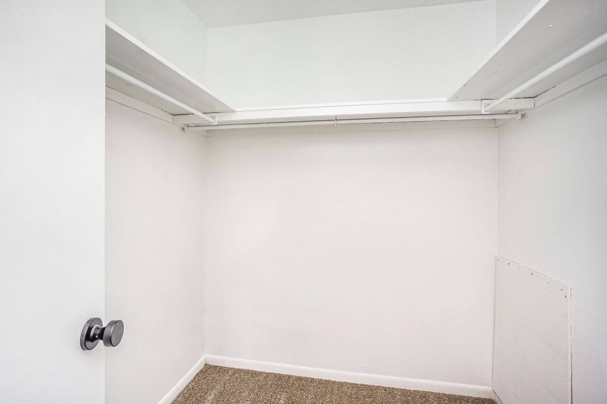 Apartment for rent at 105 N Kendall Ave, Kalamazoo, MI 49006