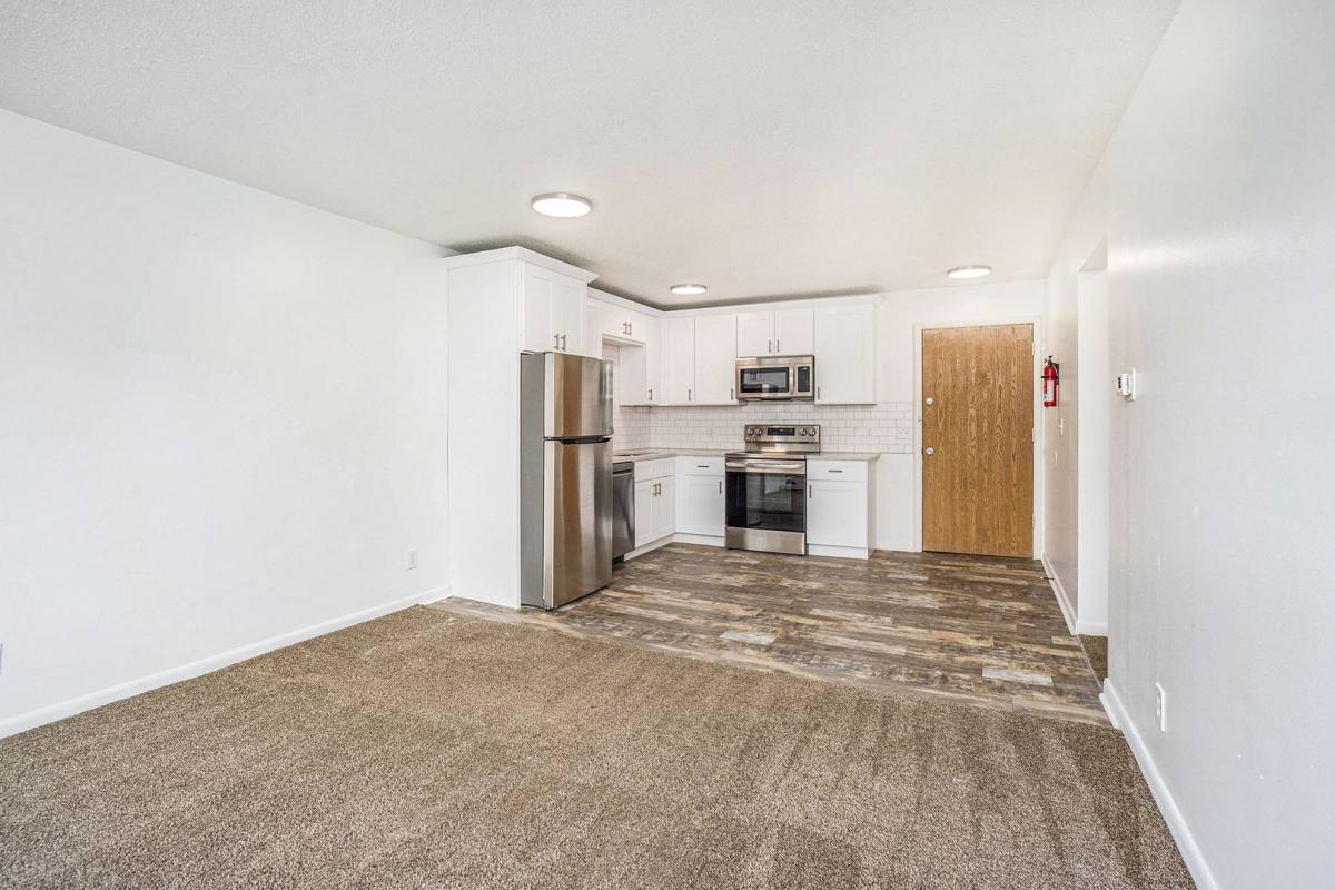 Apartment for rent at 105 N Kendall Ave, Kalamazoo, MI 49006