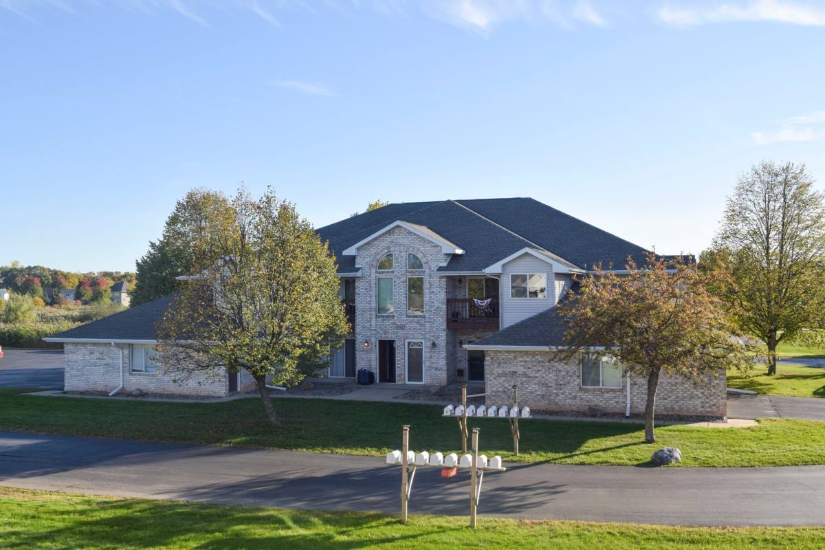 605 665 Trumpeter Trail, De Pere, WI 54115 Apartment For Rent 1,449