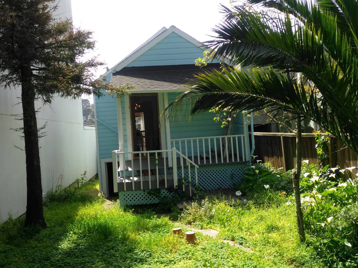 House for rent at 426 Valley St, San Francisco, CA 94131