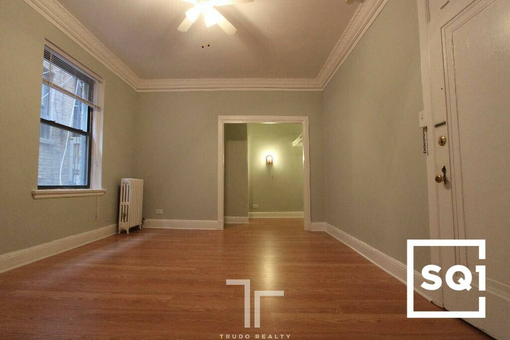 Apartment for rent at 3831 N Fremont St #408, Chicago, IL 60613