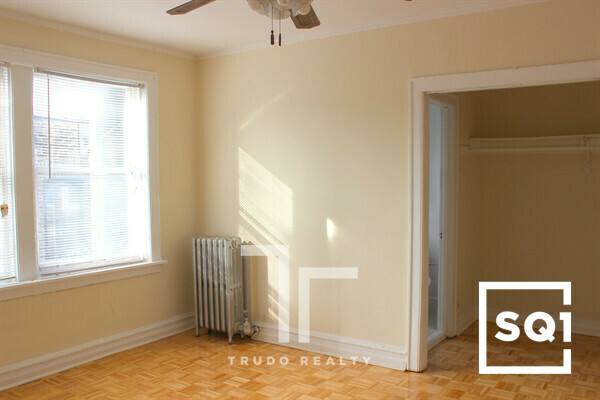 Apartment for rent at 711 W Belmont Ave #501, Chicago, IL 60657