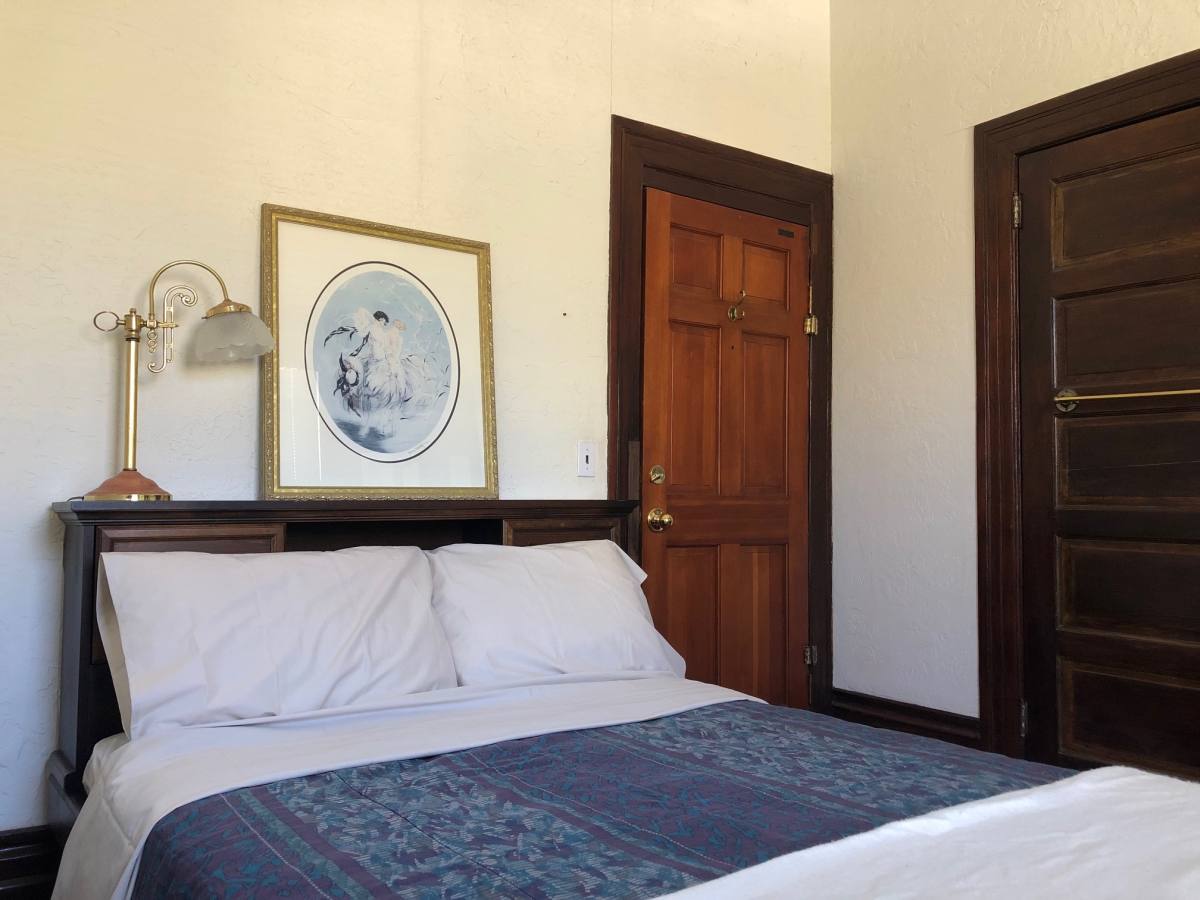 Apartment for rent at 2436 Mission St #1, San Francisco, CA 94110
