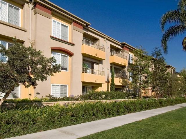 Apartment for rent at 3165 Sawtelle Blvd #A32, Los Angeles, CA 90066