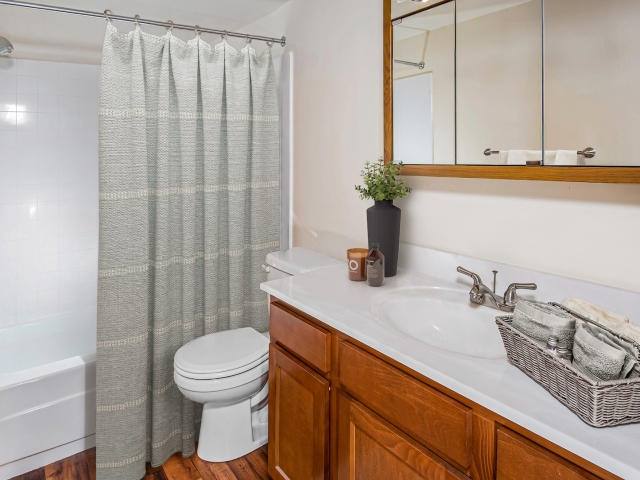 Apartment for rent at 1827 Crofton Parkway #E12, Crofton, MD 21114