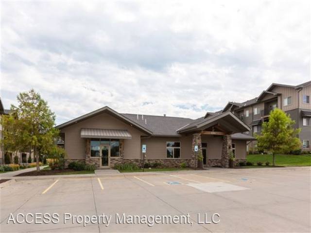 Apartment for rent at 10816 S 204th Ave Circle #E32, Gretna, NE 68028