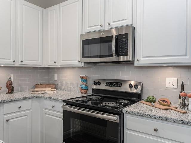 7401 Landen Falls Dr #C11, Maineville, OH 45039