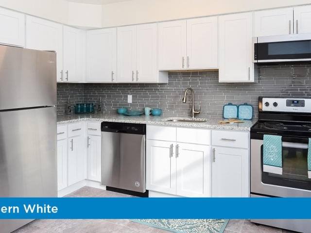 Apartment for rent at 300 Eatoncrest Dr #E12, Eatontown, NJ 07724