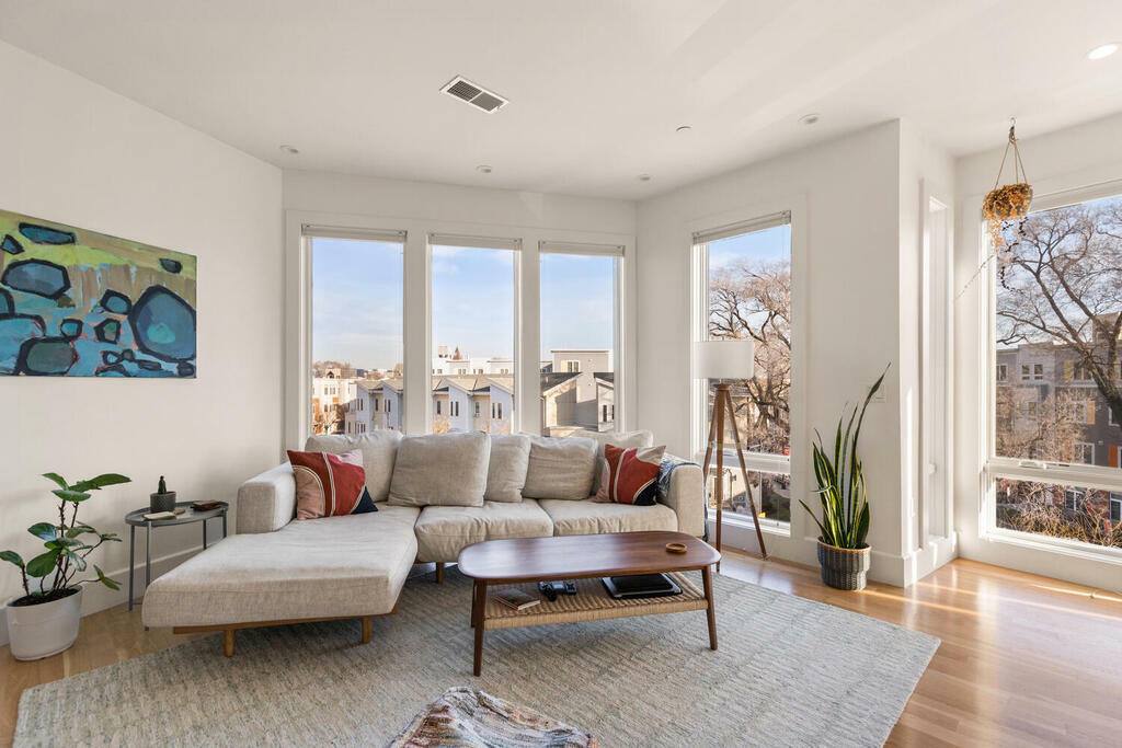 Condo for rent at 283 Old Colony Ave #3, South Boston, MA 02127