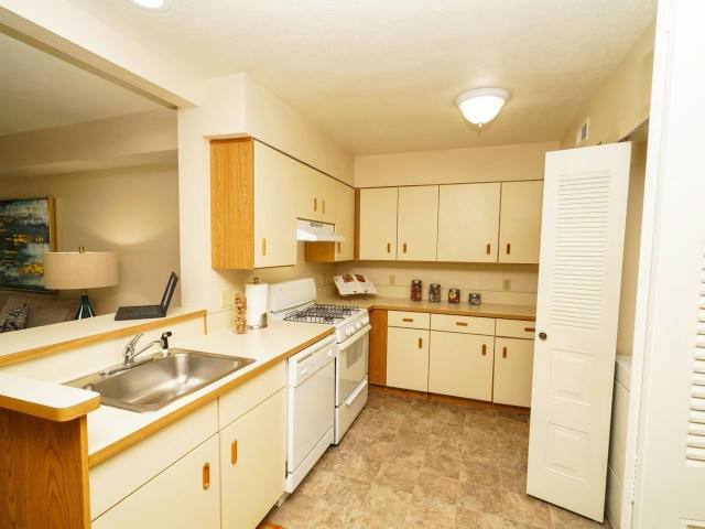 Apartment for rent at 10736 Brentwood Dr #C21, La Vista, NE 68128