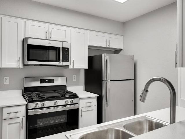 Apartment for rent at 901 Sara Court #A32, Vacaville, CA 95687