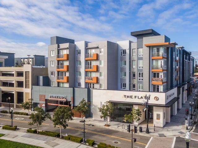 Apartment for rent at 300 W Washington Ave #D21, Sunnyvale, CA 94086
