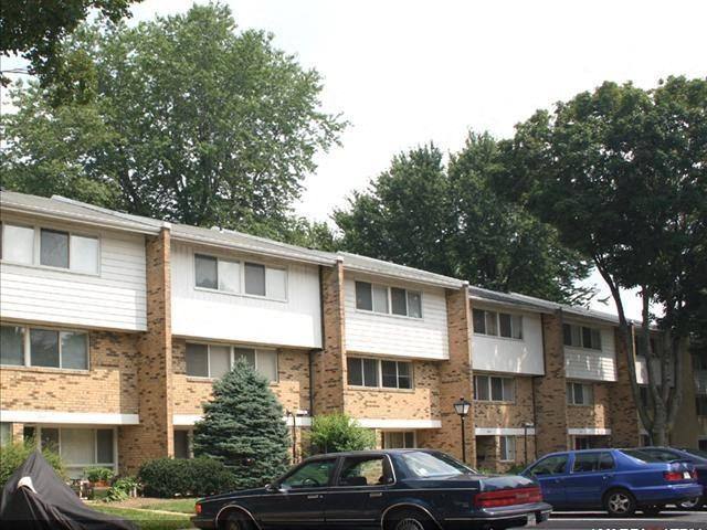 Apartment for rent at 2250 Mohegan Dr #E31, Falls Church, VA 22043