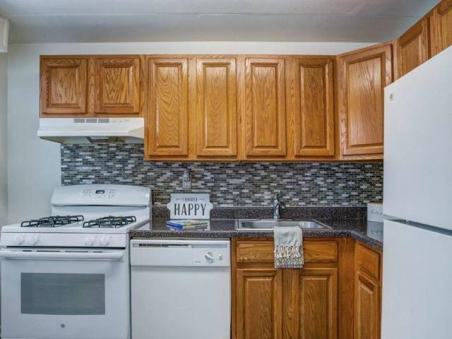 Apartment for rent at 1011 New Hope St #E32, Norristown, PA 19401