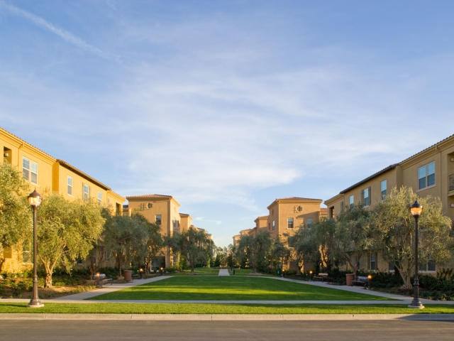 Apartment for rent at 100 Virtuoso #D11, Irvine, CA 92620