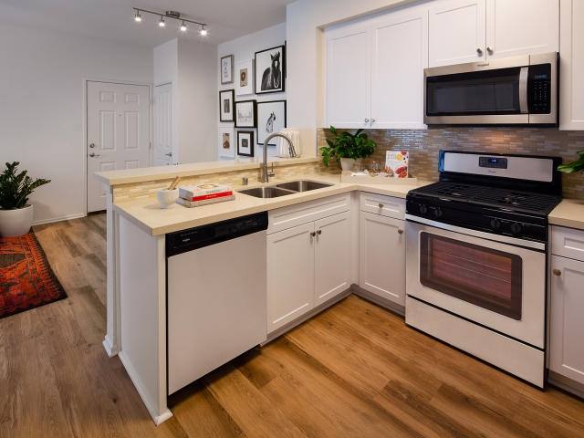Apartment for rent at 100 Las Palmas Dr #C32, Irvine, CA 92602